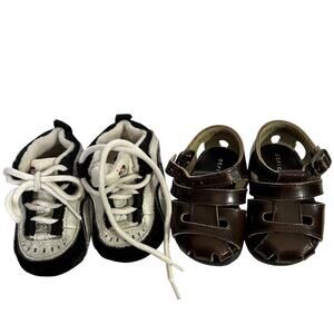 lot of 2 Pair Baby Infant shoes size 2 FILA and Stride Rite Leather  sneakers